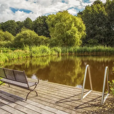 J1 Idyllisches Ferienhaus Mit Seeblick Julchendorf Exterior photo