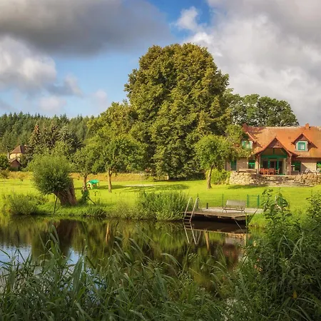 J1 Idyllisches Ferienhaus Mit Seeblick Julchendorf Exterior photo