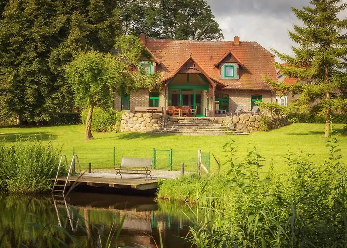 J1 Idyllisches Ferienhaus Mit Seeblick