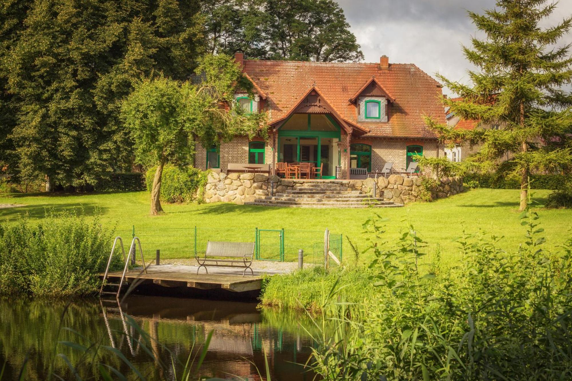J1 Idyllisches Mit Seeblick Holiday home